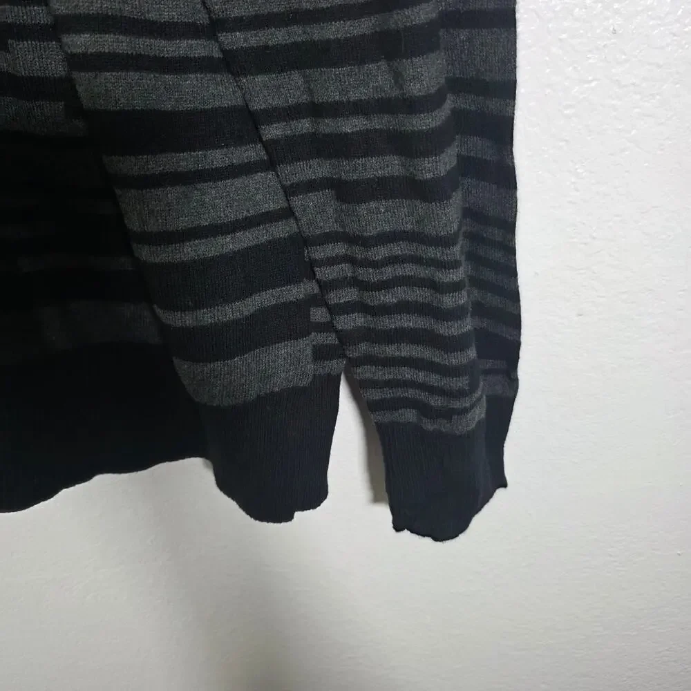 Shaquille O’Neal XLG Black Sheer Striped Button Front Cardigan Men’s XLT